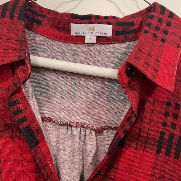 Bailey’s Blossom NEW with tags Soft plaid button down shirt - Picture 3 of 4